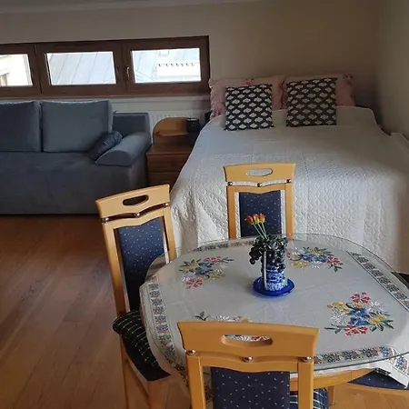 Cecylia Апартаменты *